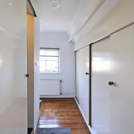 Hébergement de vacances Idyllisch En Knus Met Prachtige Veranda.